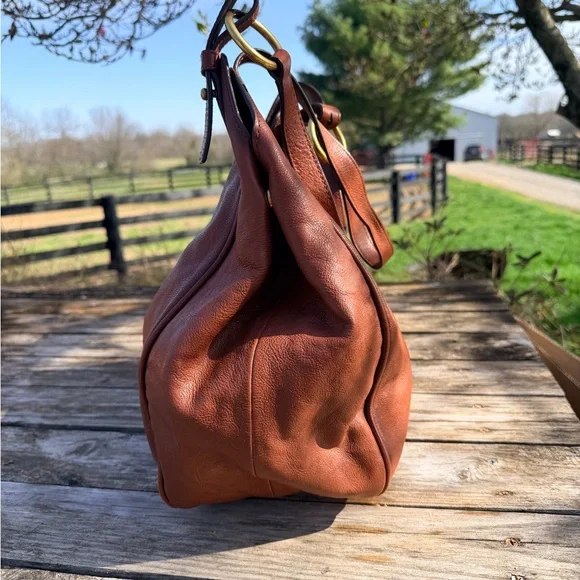 Frye Chestnut Brown Pebbled Leather Hobo Shoulder Bag - Picture 4 of 15